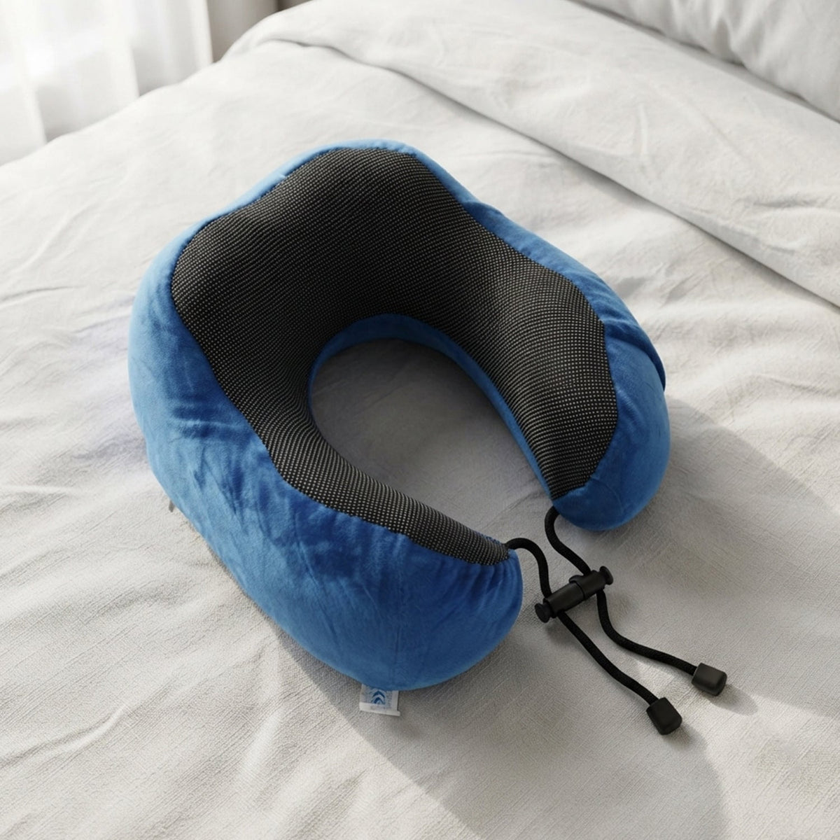 U Shaped Travel Neck Pillow With Adjustable Closure For Comfortable Trips (1 Pc)