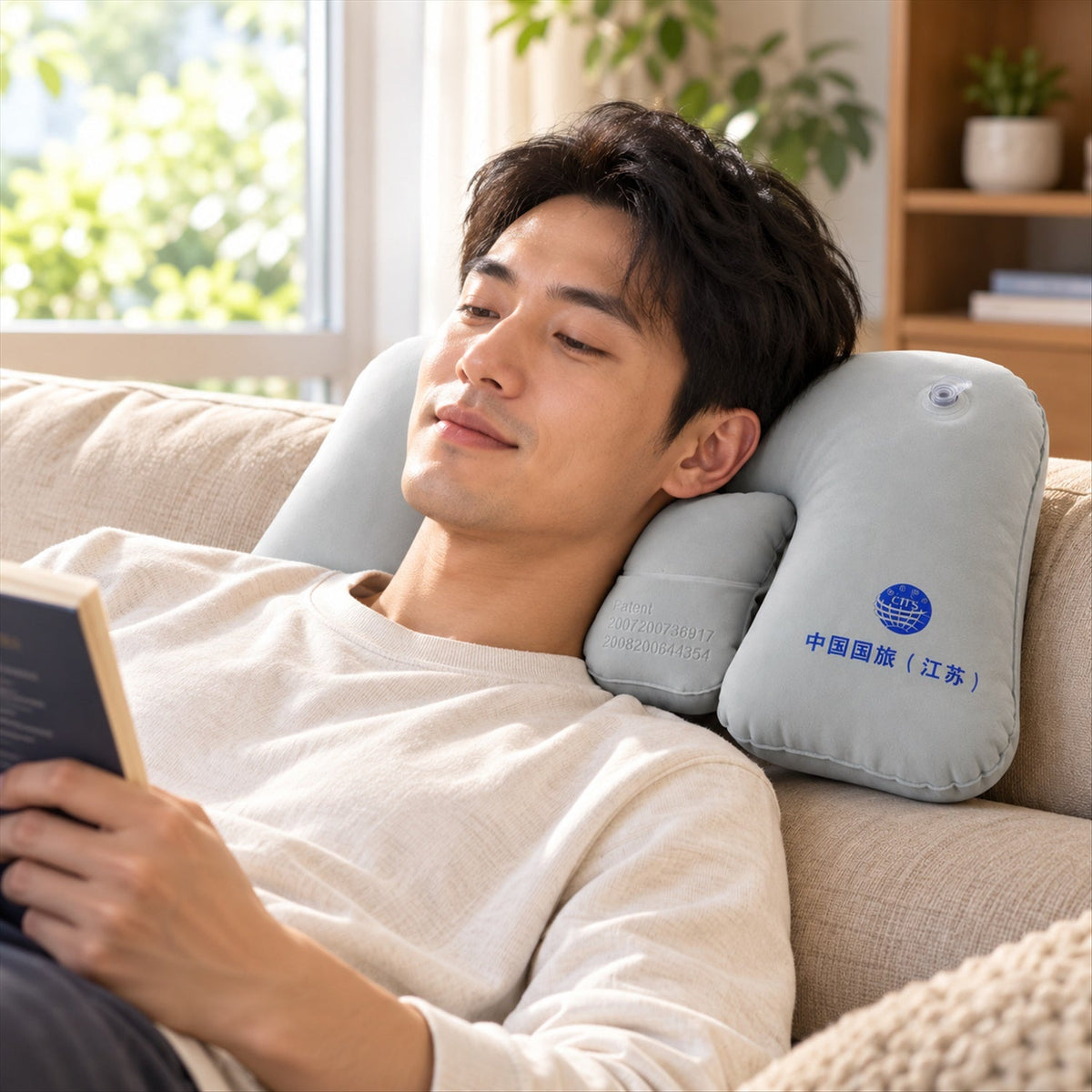 Inflatable Travel Neck Pillow For Flights Train Trips  Seated Rest (1 Pc)